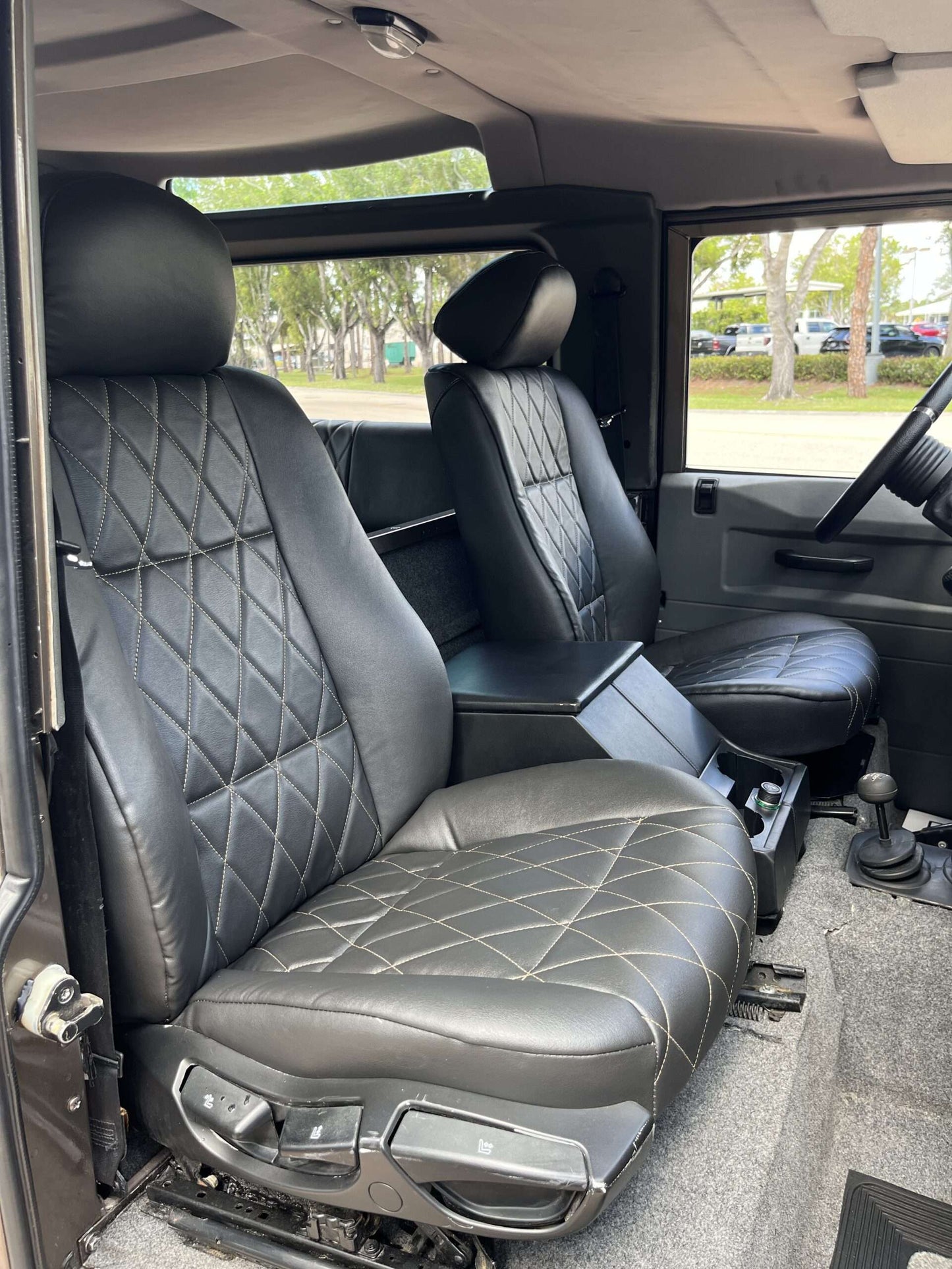 1989 Land Rover Defender 90 LHD