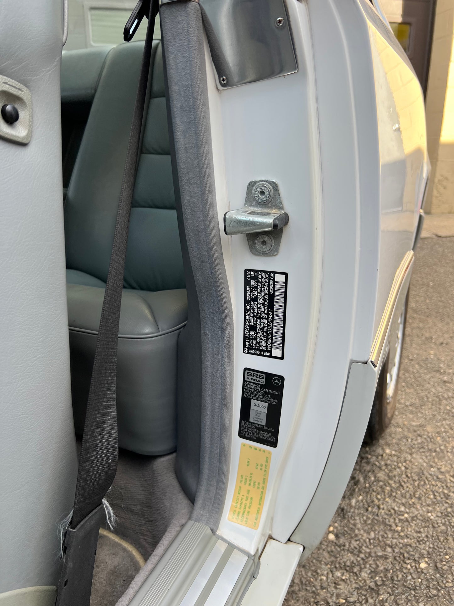 1990 Mercedes 300 CE