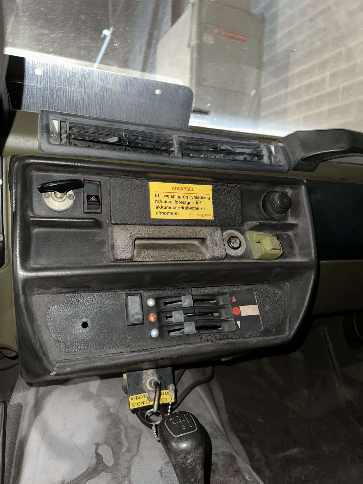 1985 Mercedes Benz 240 GD Ex-Military