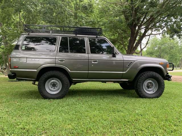 1987 Toyota Land Cruiser V8 5-Speed