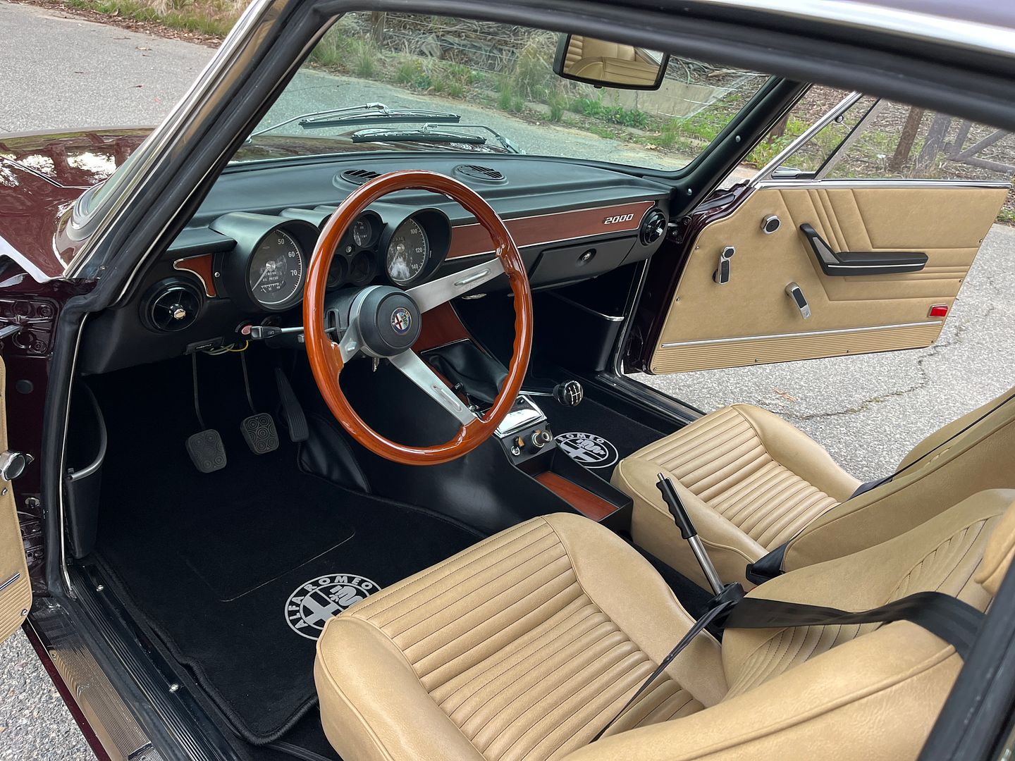 1974 ALFA ROMEO GTV 2000