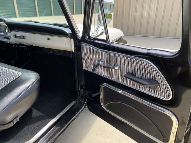 1966 Ford F100