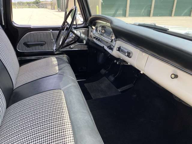 1966 Ford F100
