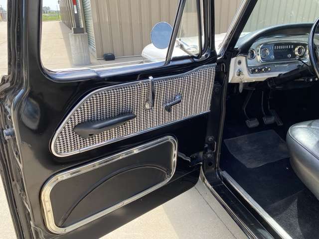 1966 Ford F100