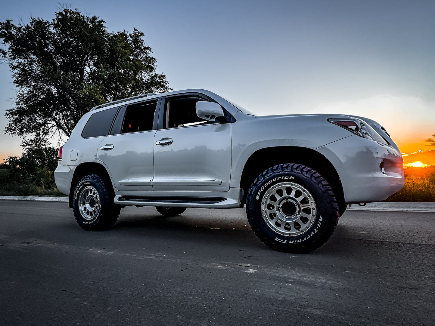 2010 Lexus LX570