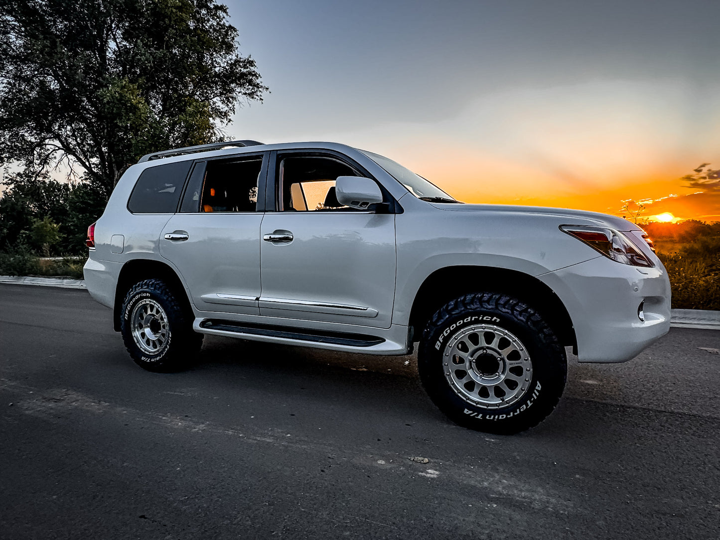 2010 Lexus LX570