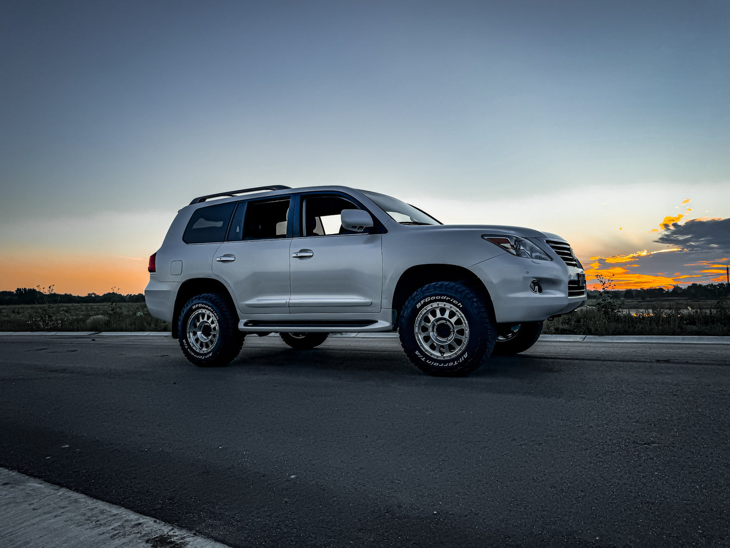 2010 Lexus LX570