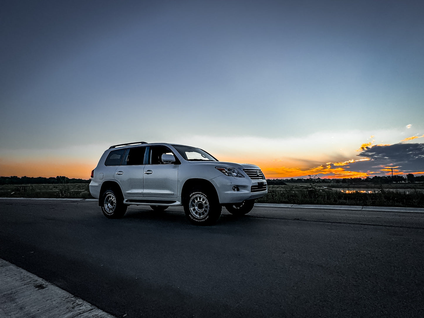 2010 Lexus LX570