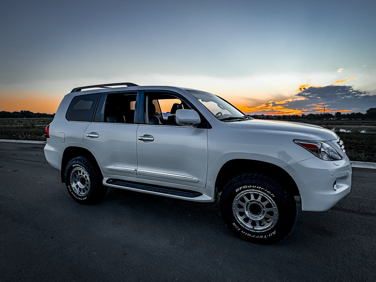 2010 Lexus LX570