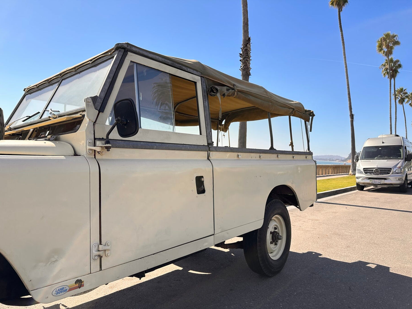 1966 Land Rover Series 2 109' LHD