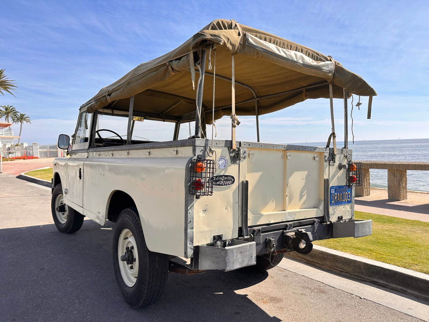 1966 Land Rover Series 2 109' LHD