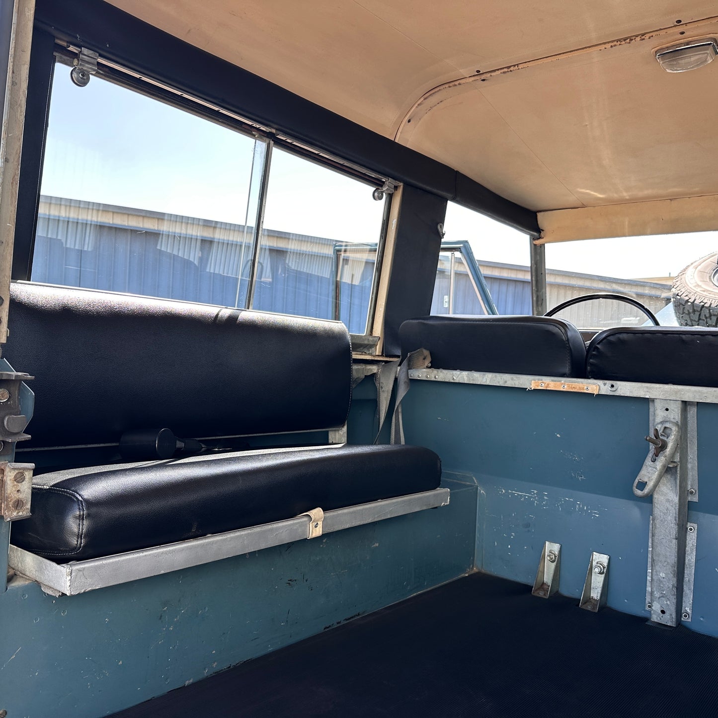 1971 Land Rover Series 2A 3 Door