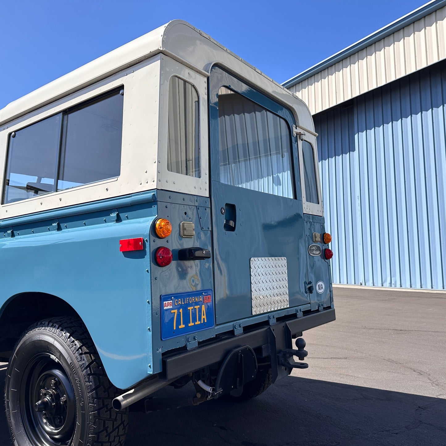 1971 Land Rover Series 2A 3 Door