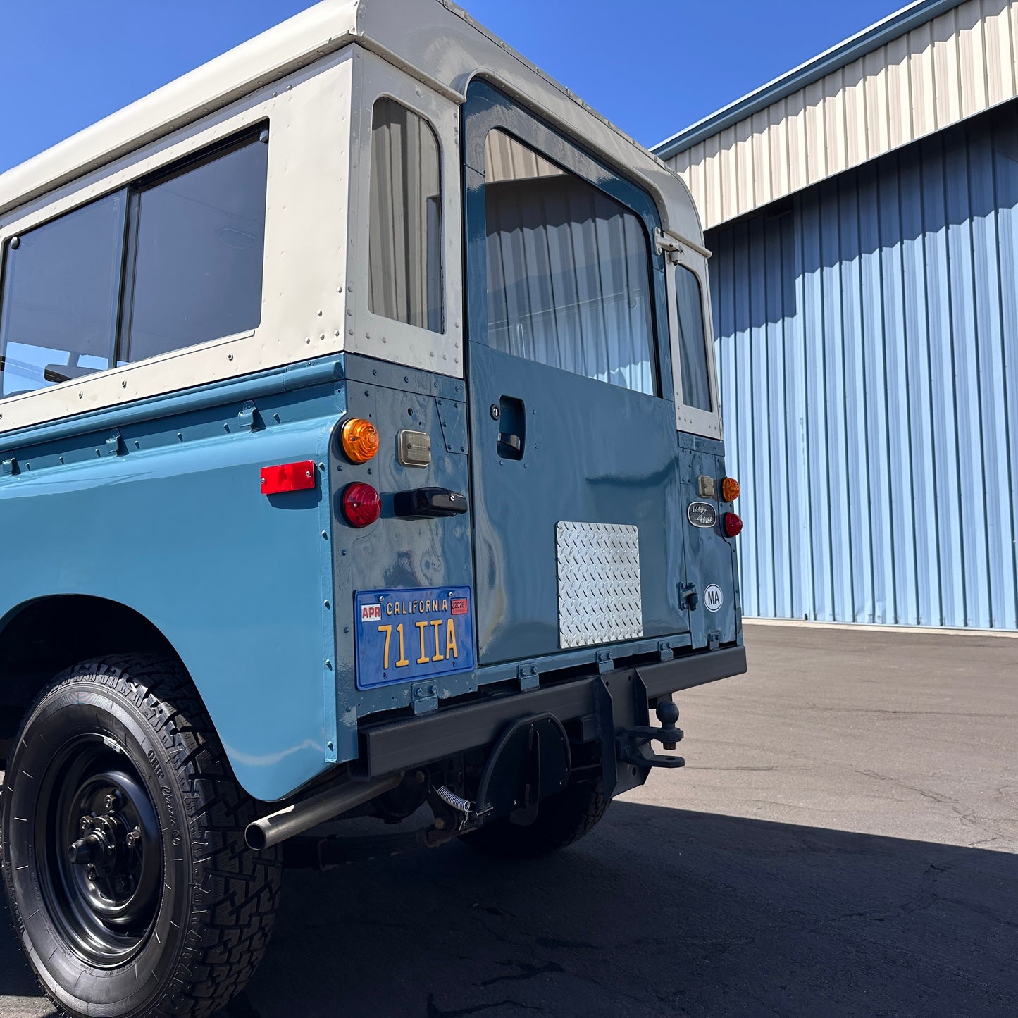 1971 Land Rover Series 2A 3 Door
