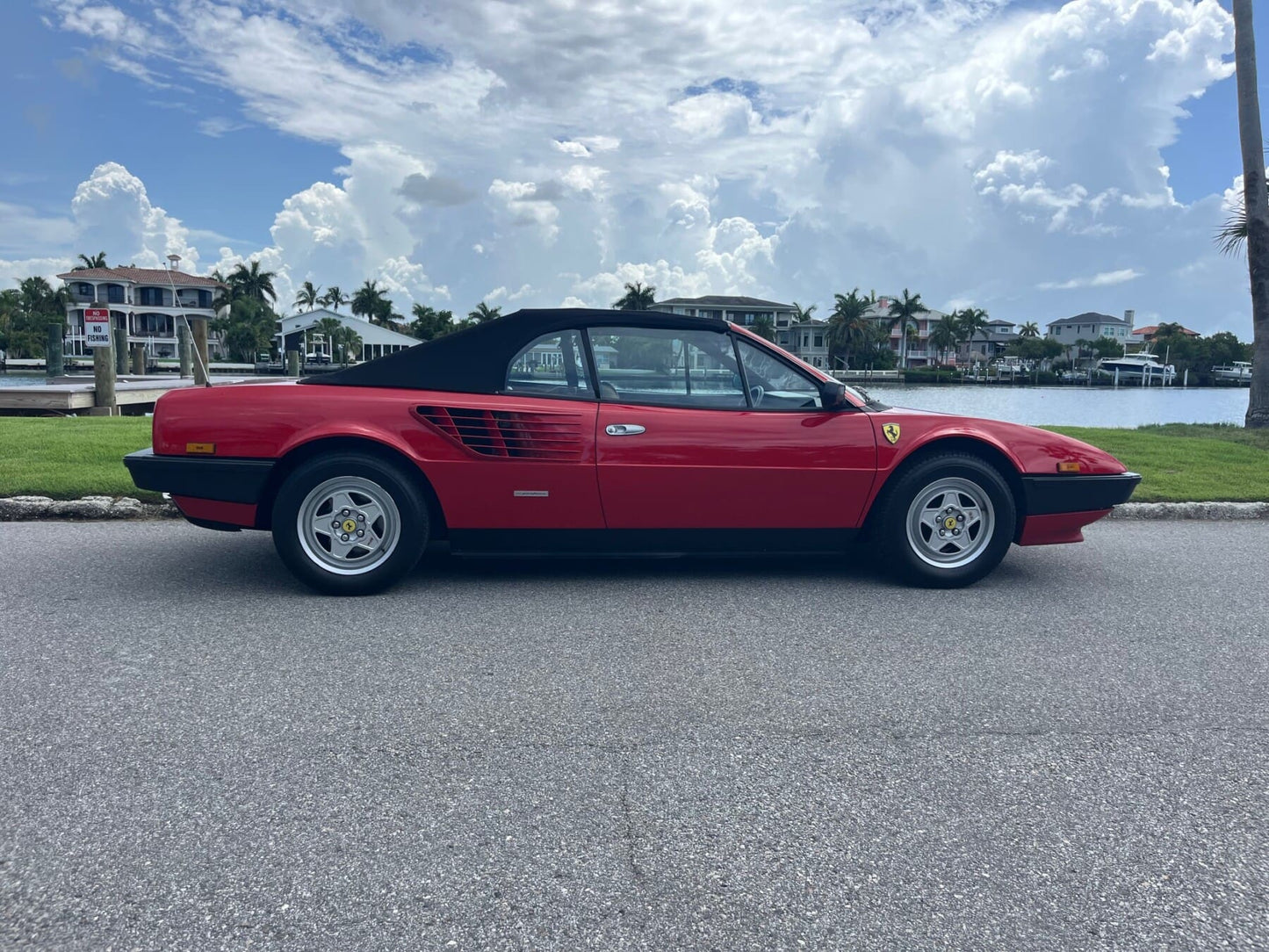 1984 Ferrari Mondial QV