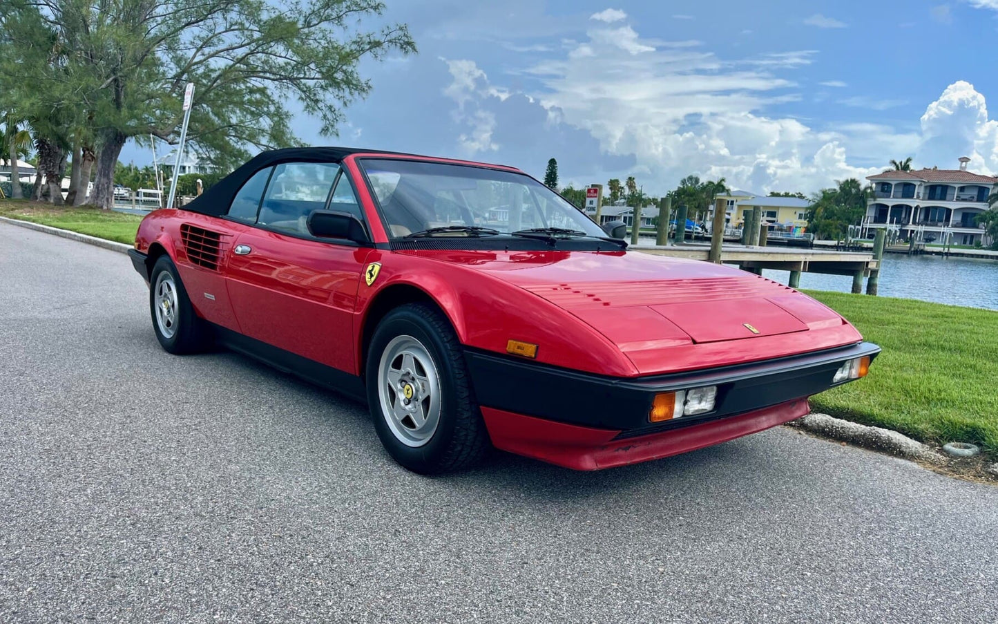 1984 Ferrari Mondial QV