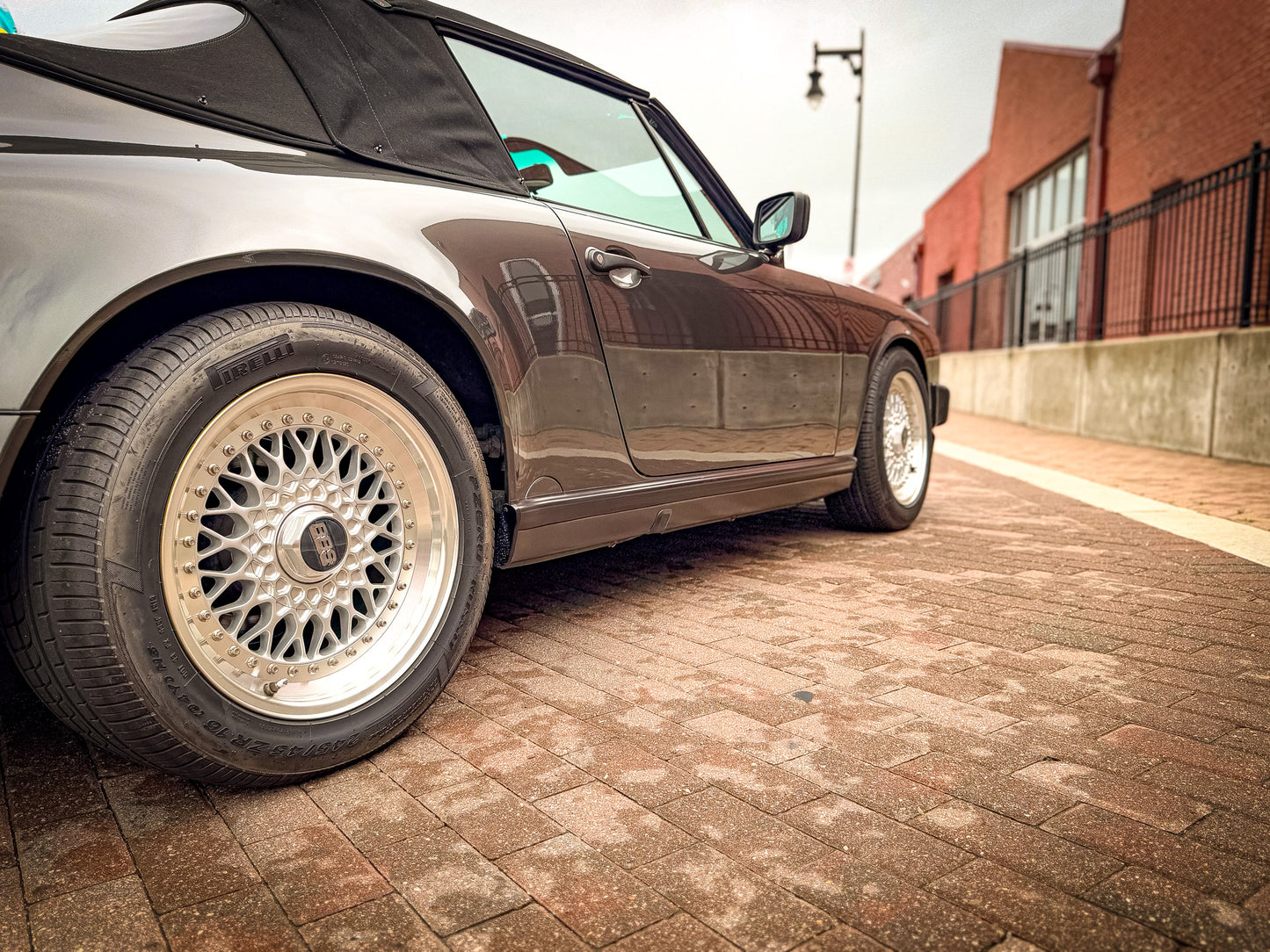 1989 Porsche 911 Carrera Cabriolet