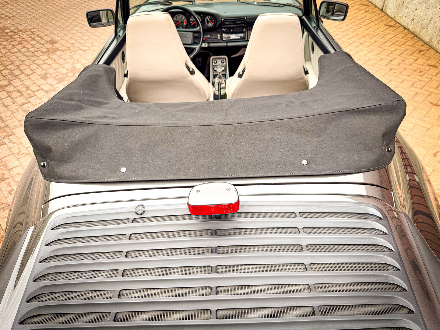 1989 Porsche 911 Carrera Cabriolet