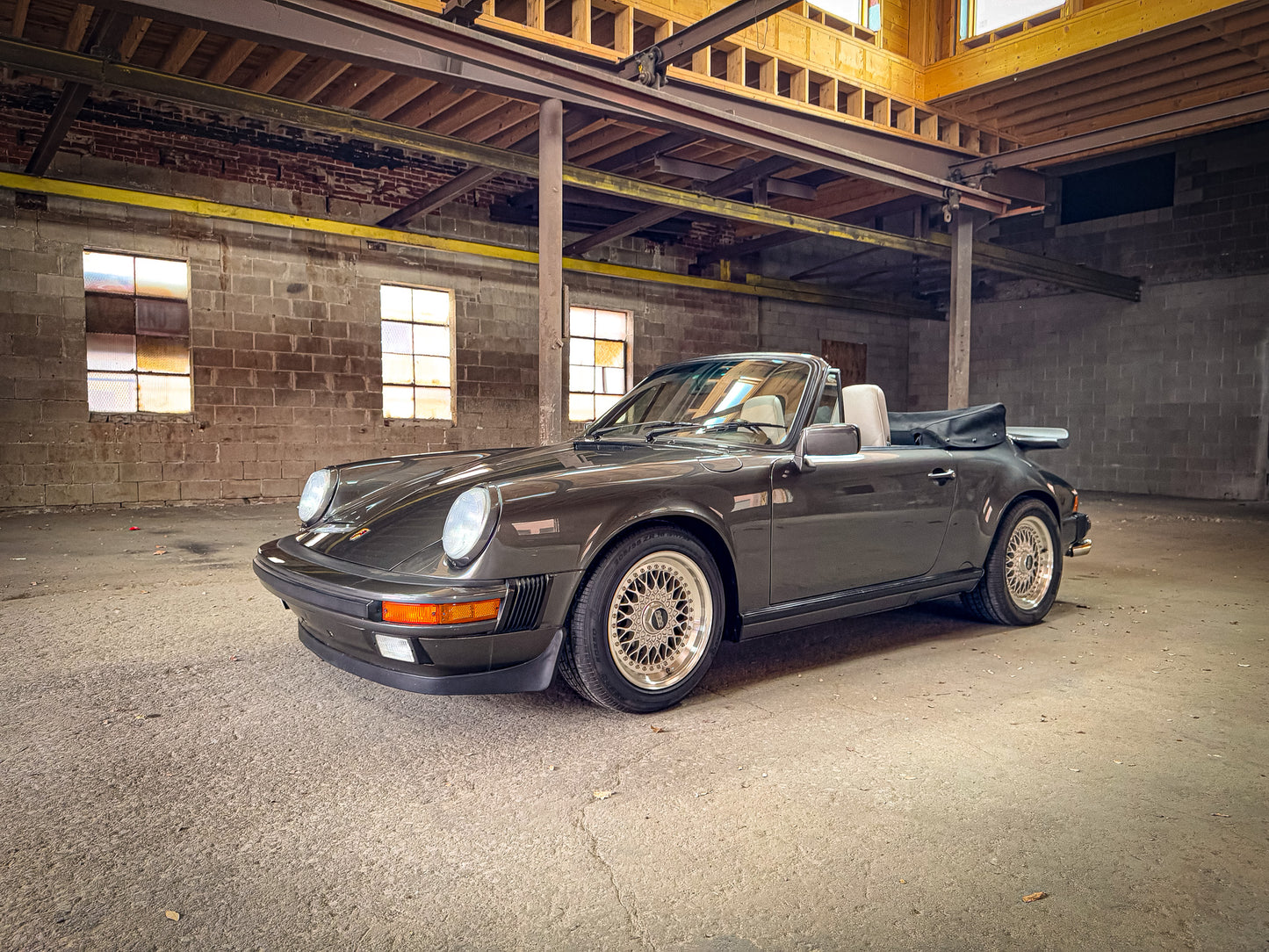 1989 Porsche 911 Carrera Cabriolet