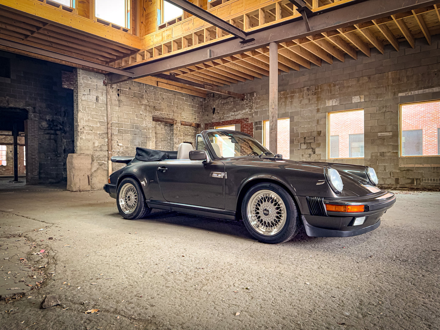 1989 Porsche 911 Carrera Cabriolet