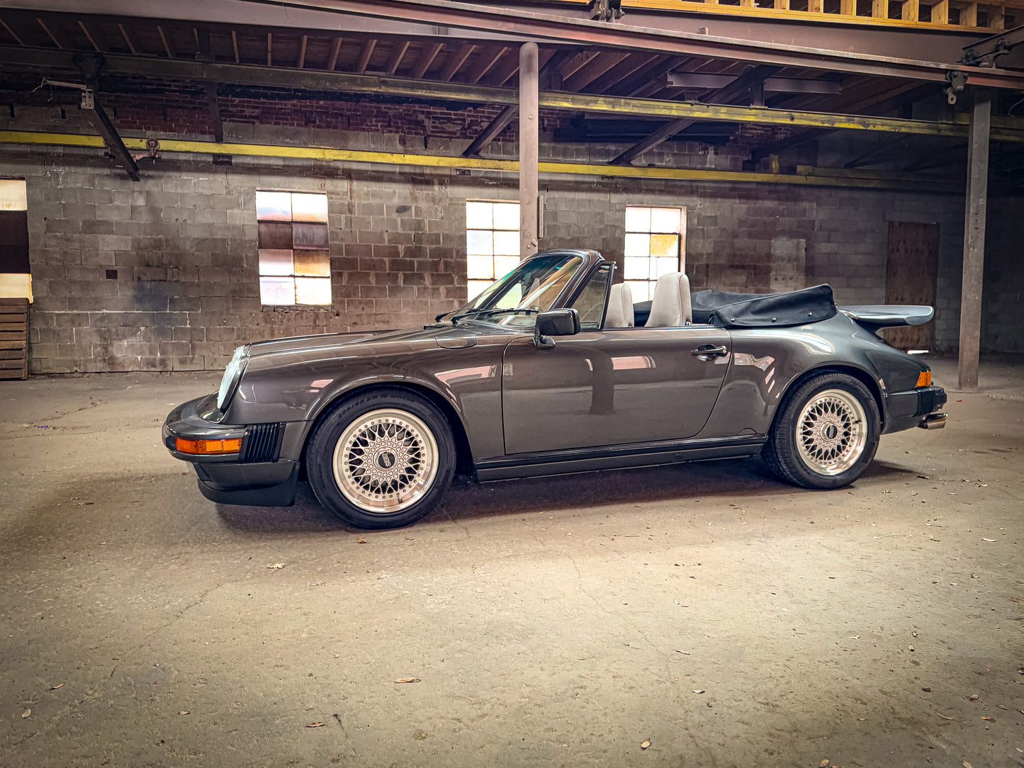 1989 Porsche 911 Carrera Cabriolet
