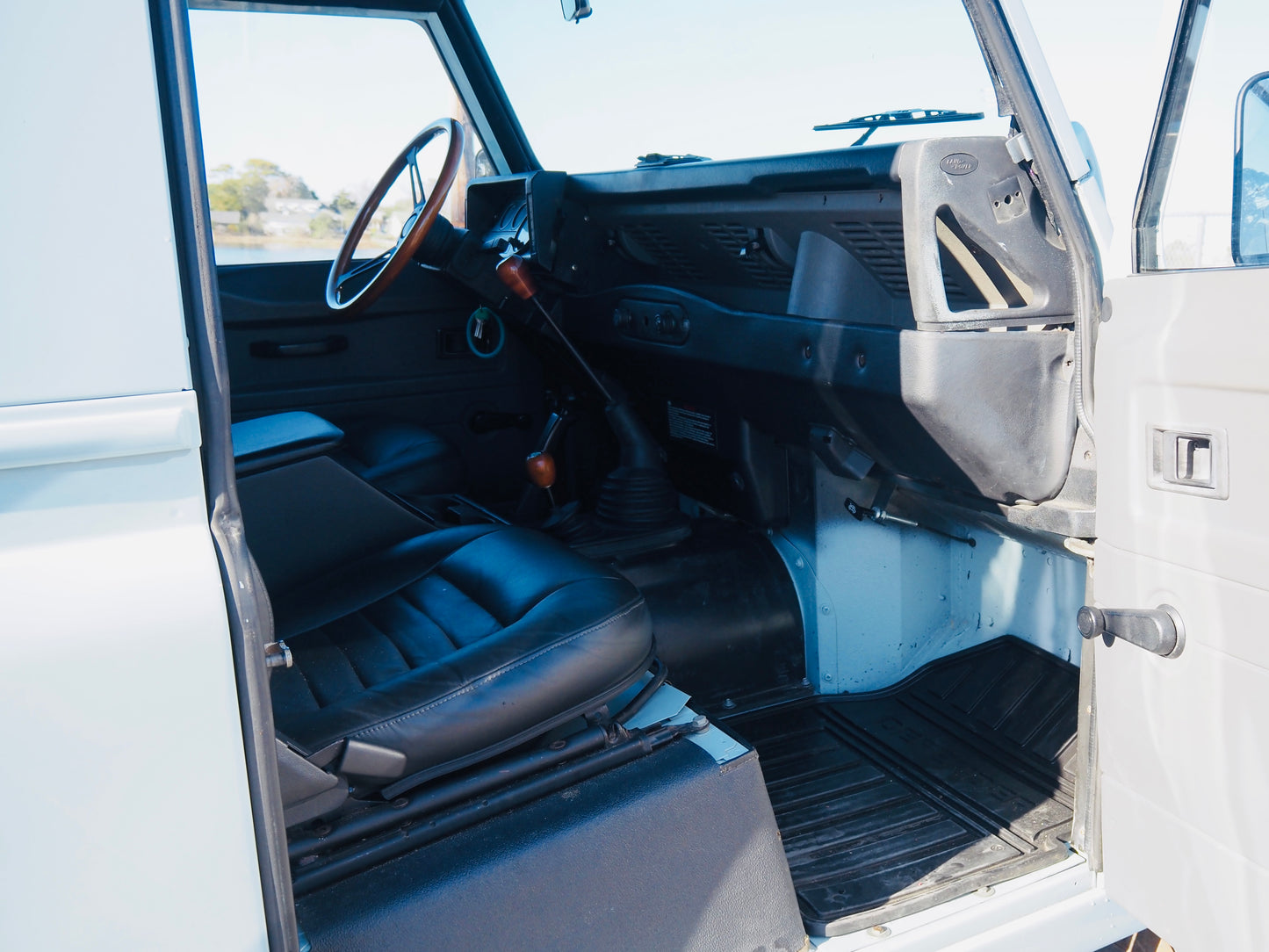 1997 Land Rover Defender 90 LHD