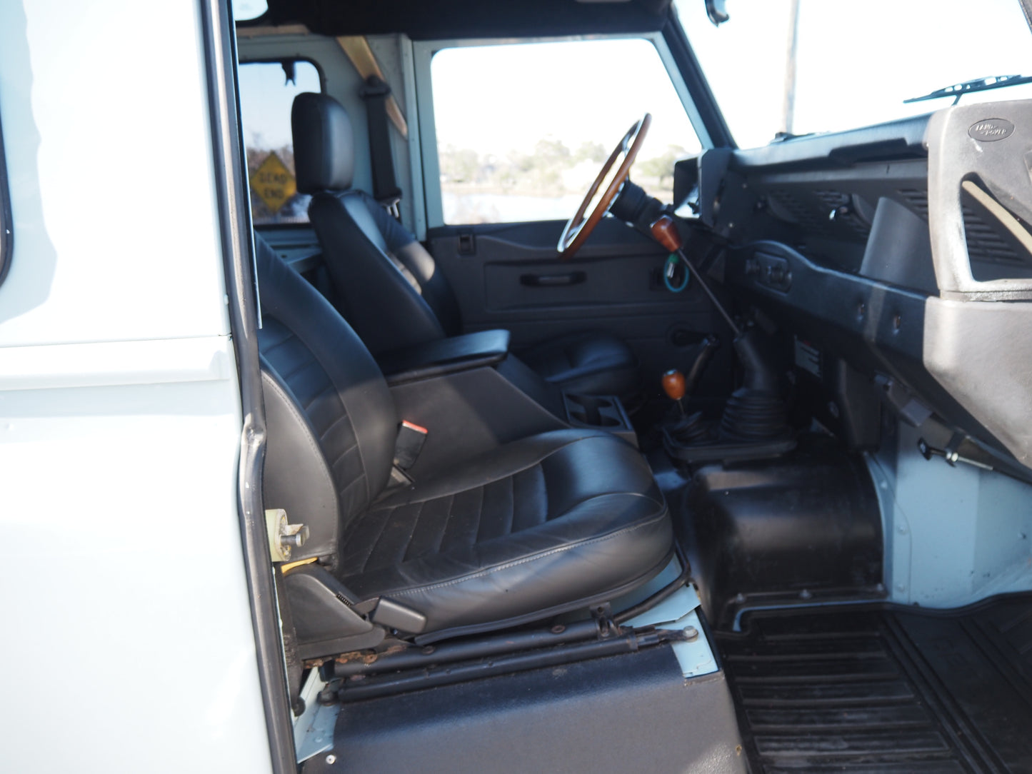 1997 Land Rover Defender 90 LHD