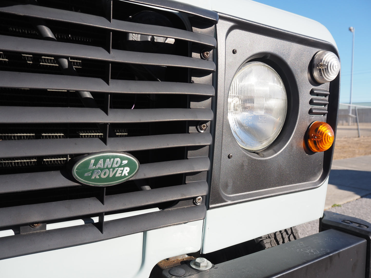 1997 Land Rover Defender 90 LHD
