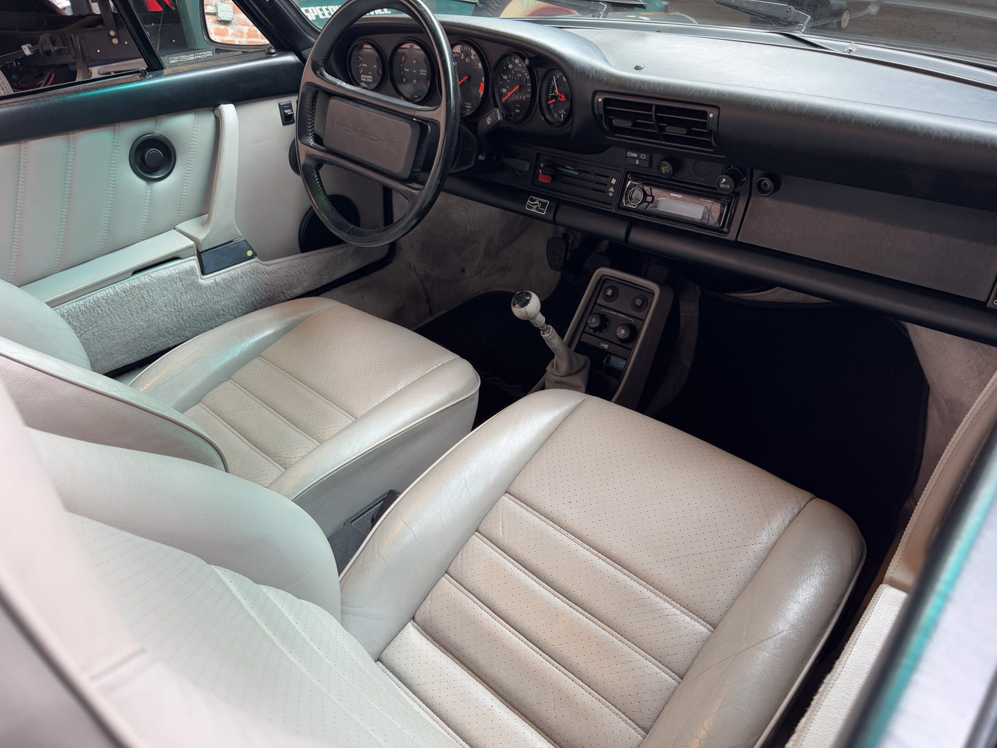 1989 Porsche 911 Carrera Cabriolet