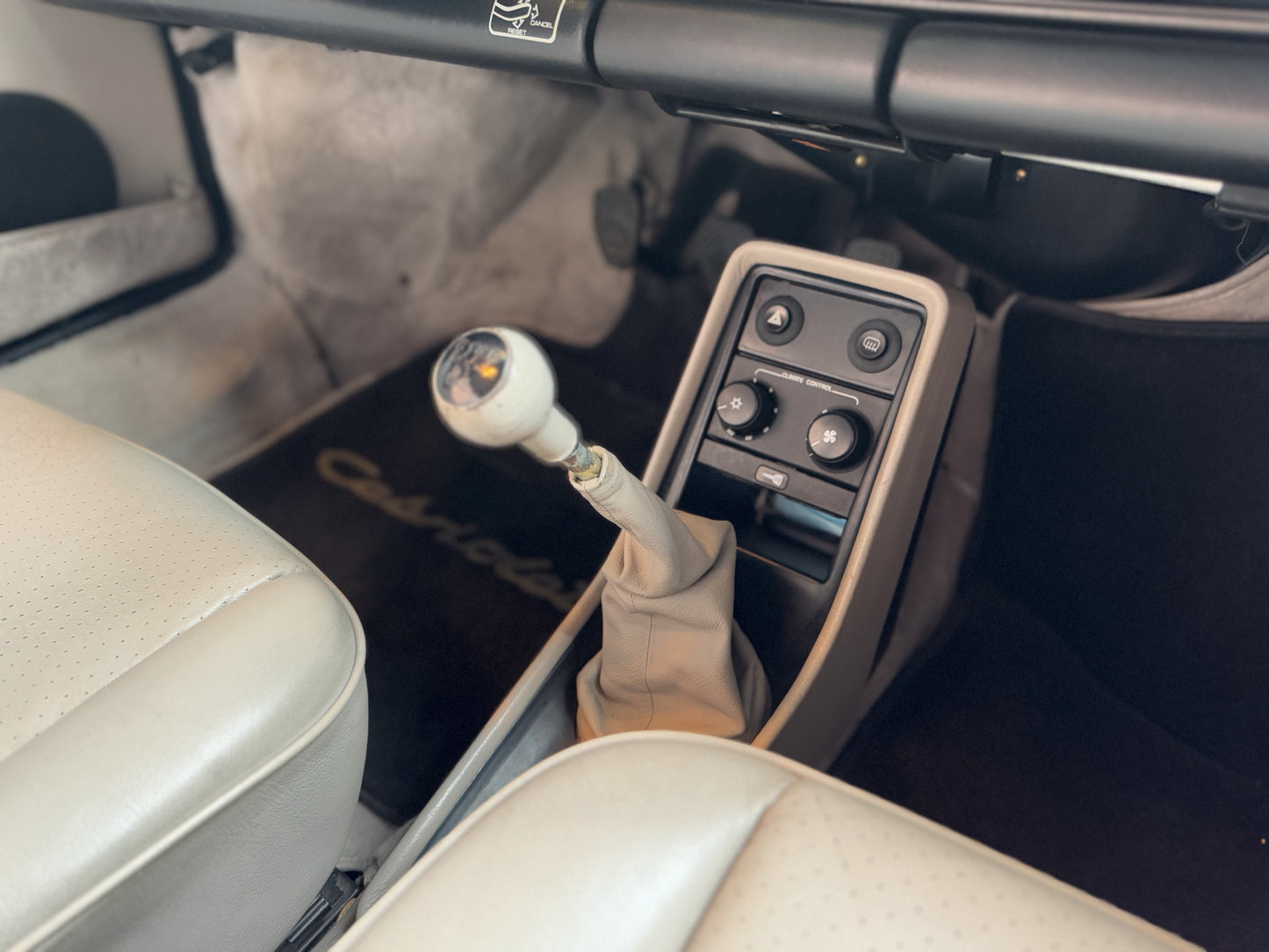 1989 Porsche 911 Carrera Cabriolet