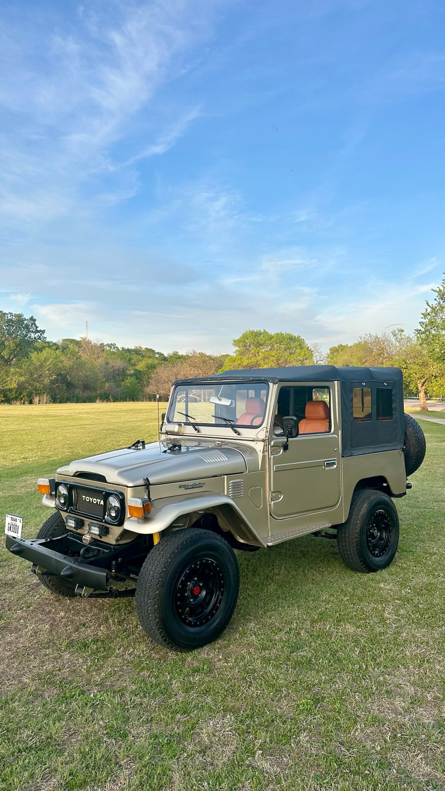 1979 Toyota FJ40 Land Cruiser Restored