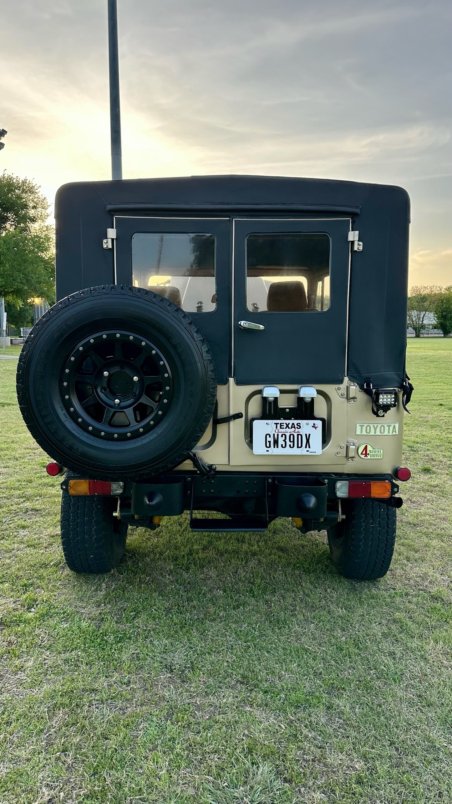 1979 Toyota FJ40 Land Cruiser Restored