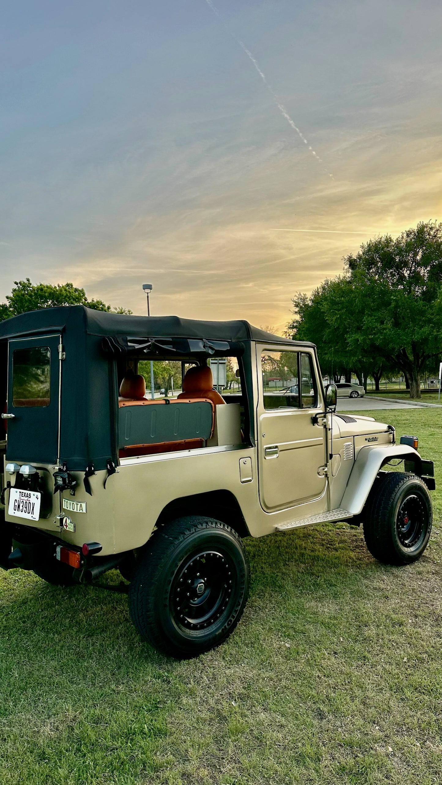 1979 Toyota FJ40 Land Cruiser Restored