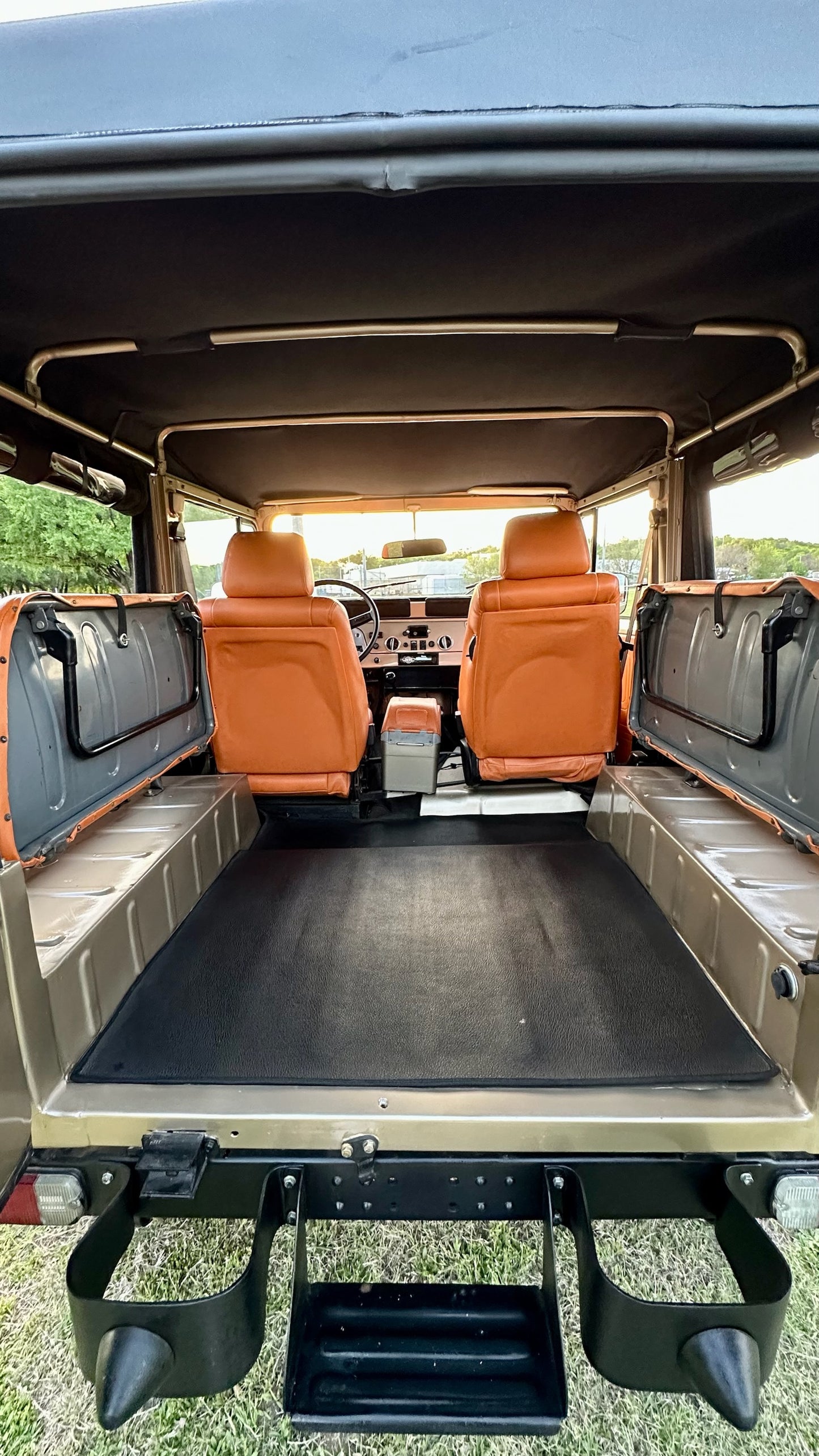1979 Toyota FJ40 Land Cruiser Restored