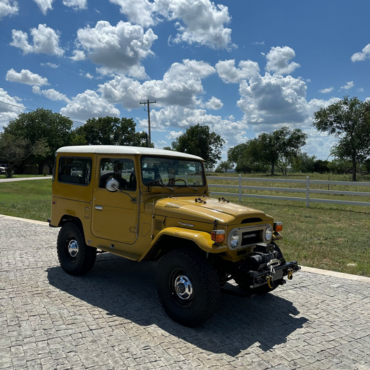 1976 Toyota FJ40 Land Cruiser