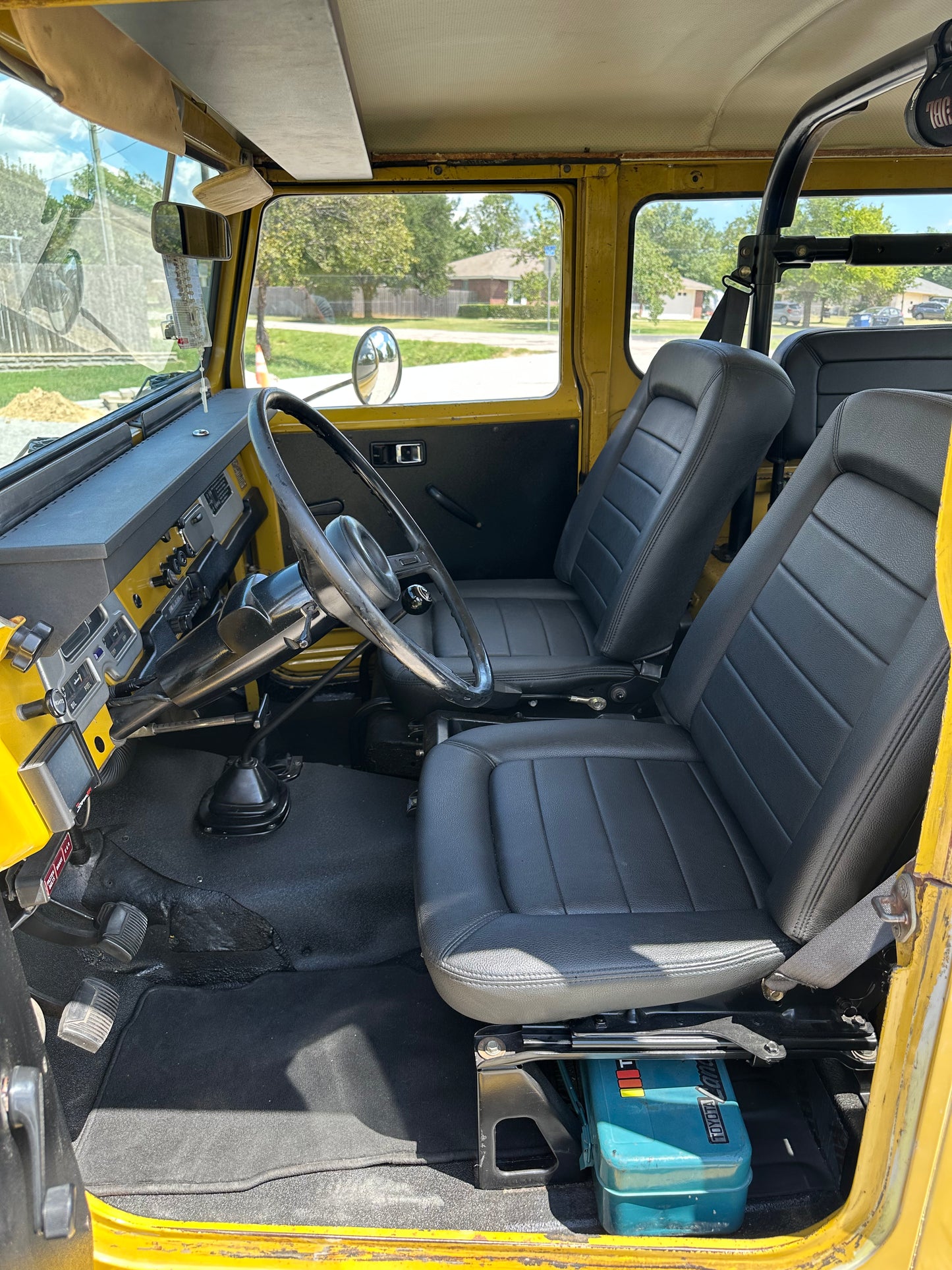 1976 Toyota FJ40 Land Cruiser