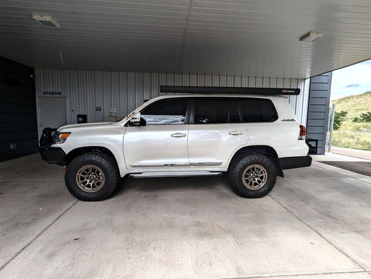 2019 Toyota Land Cruiser FJ200 (ARB Outfitted)