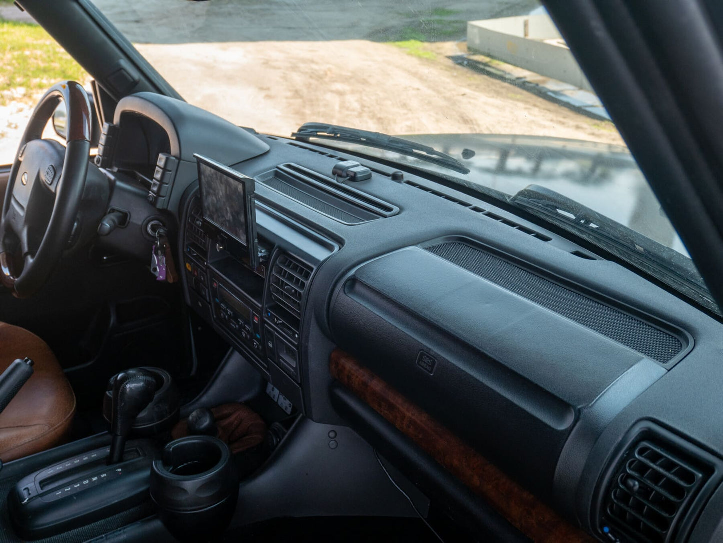 2004 Land Rover Discovery II LS Swap