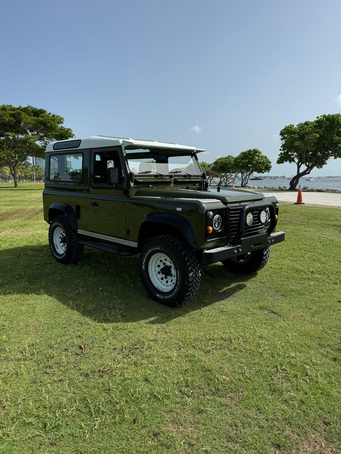 1988 Land Rover Defender 90