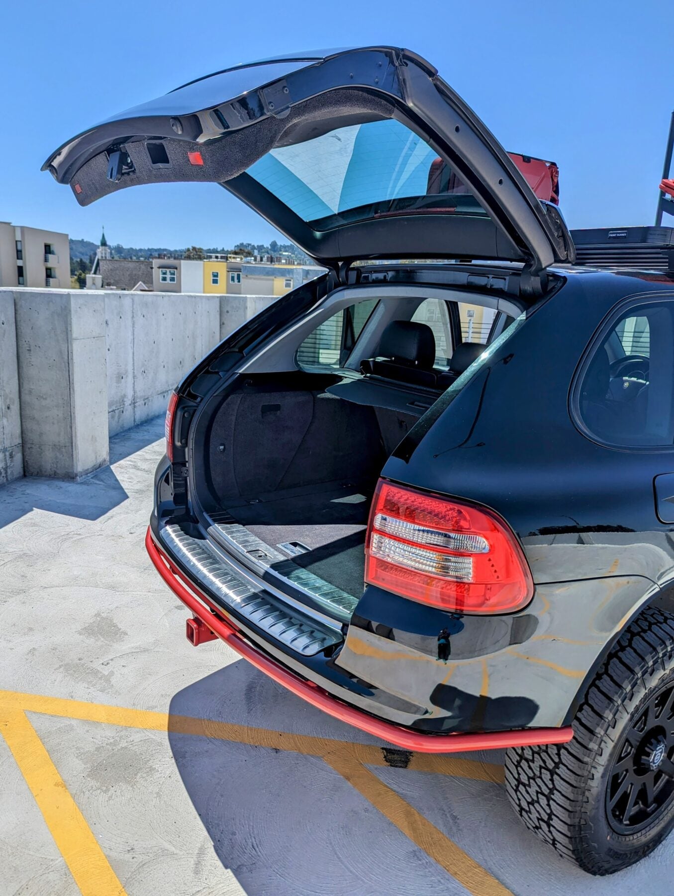 2004 Porsche Cayenne S Overlander
