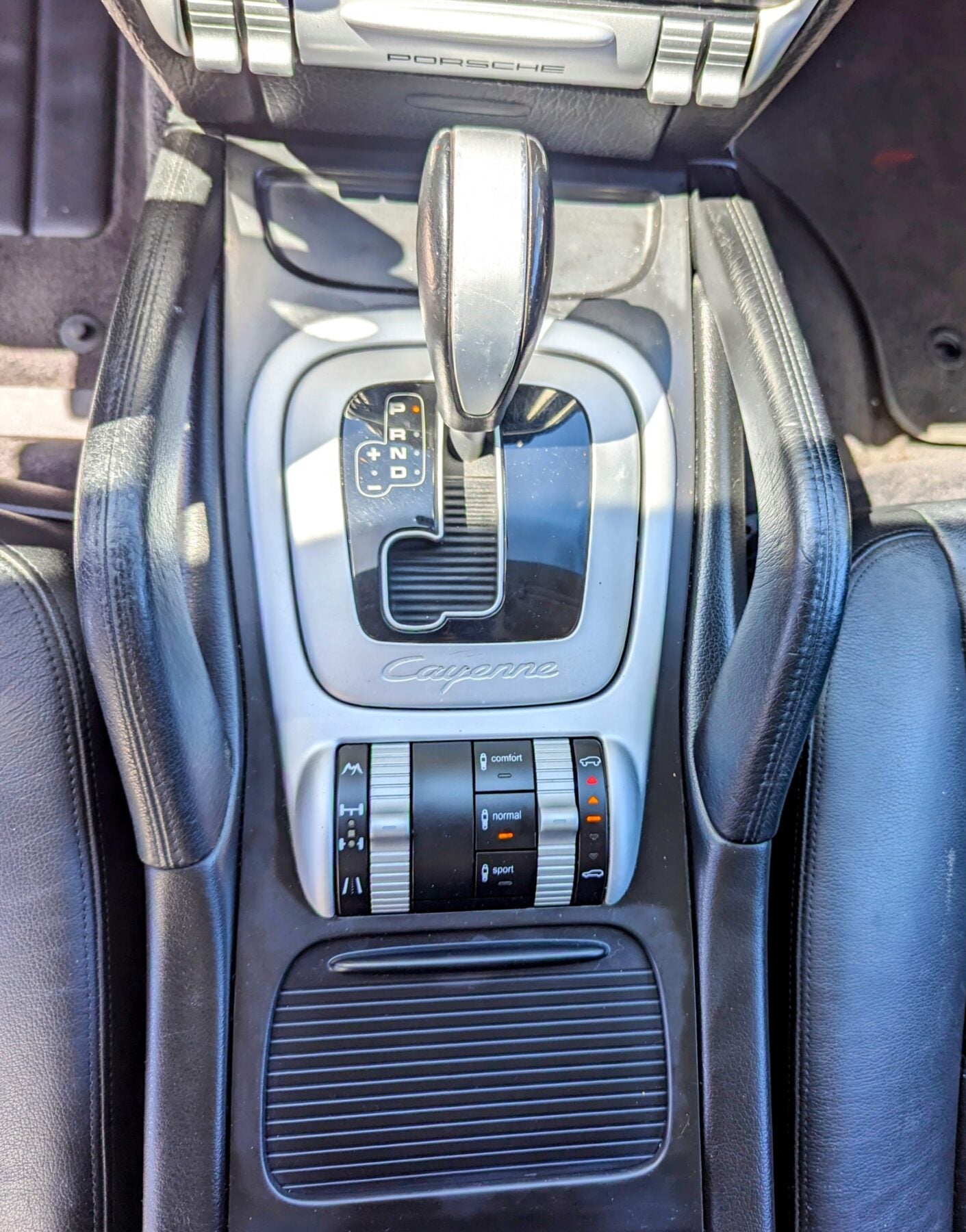 2004 Porsche Cayenne S Overlander
