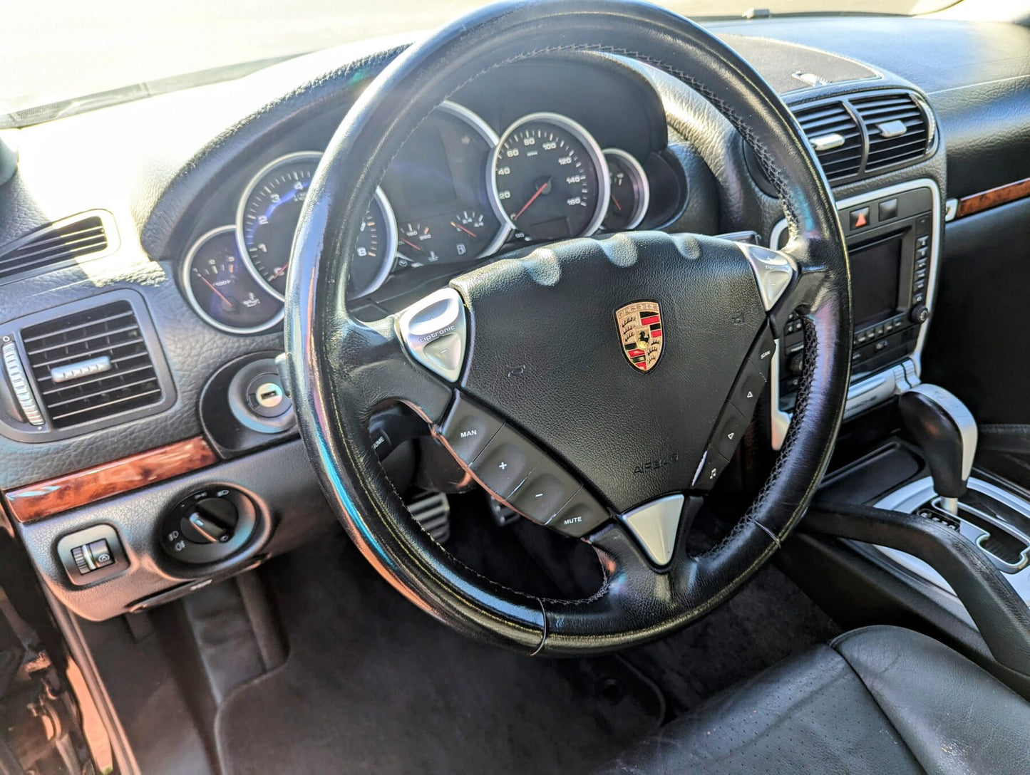 2004 Porsche Cayenne S Overlander