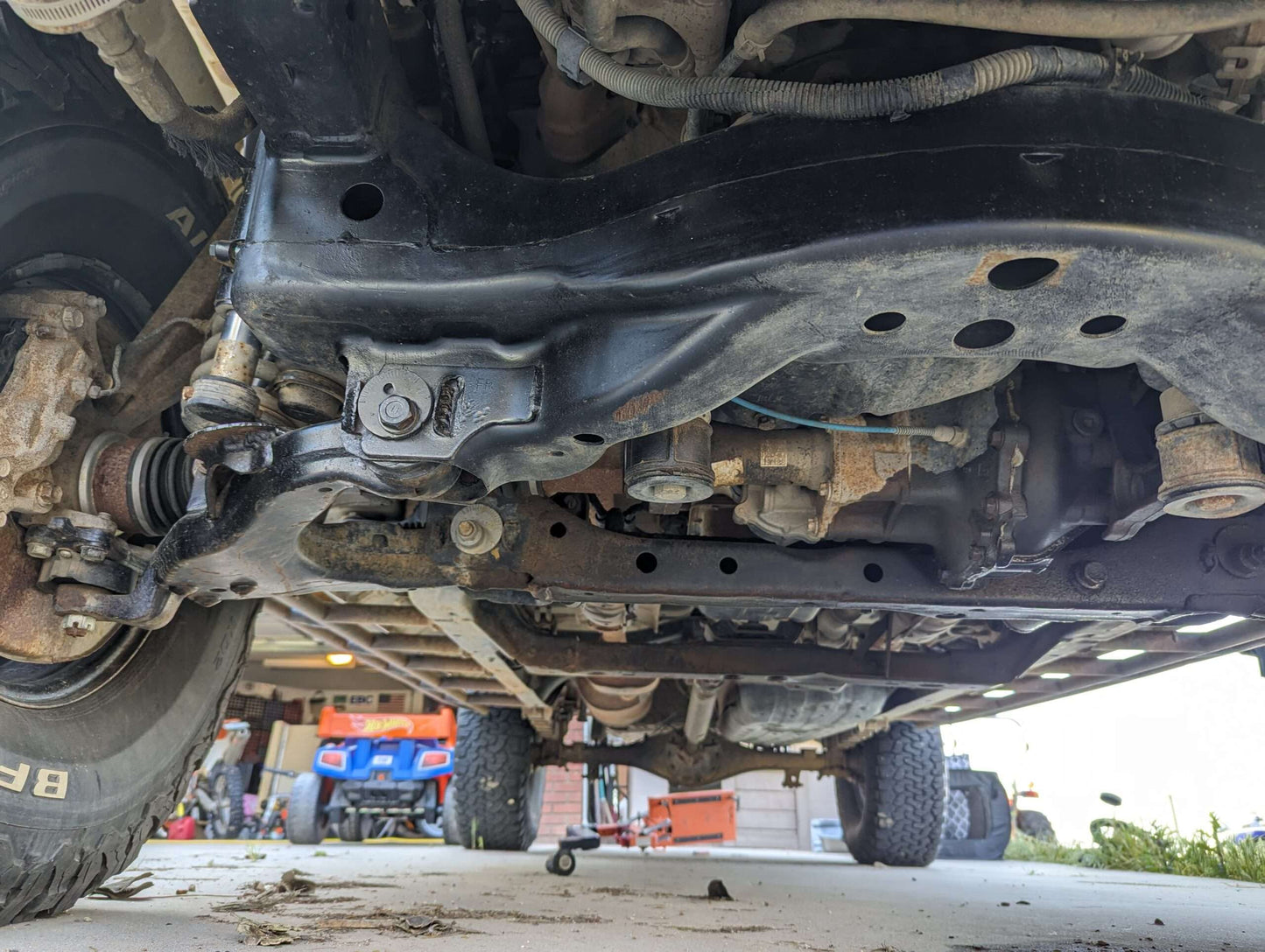2006 Toyota Tundra 4WD Overland Build
