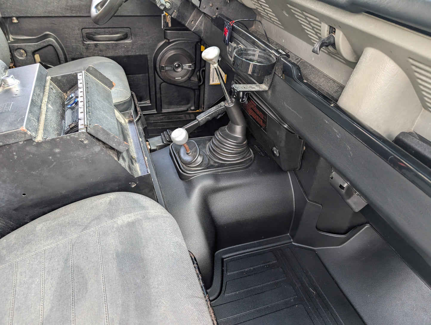 1994 Land Rover Defender 90 NAS