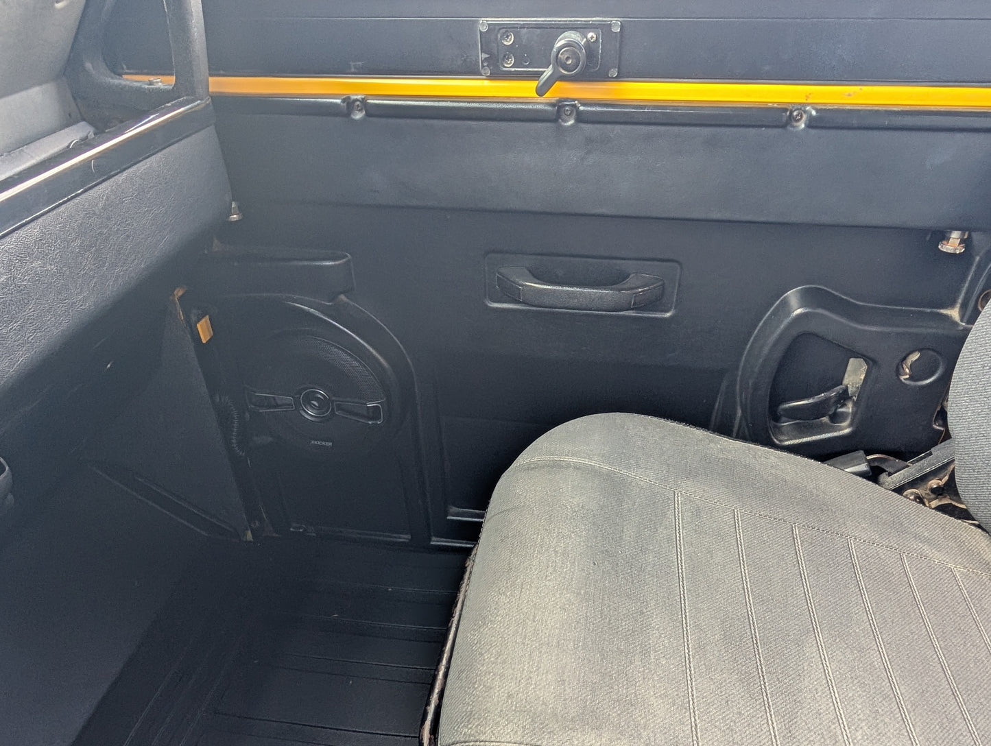 1994 Land Rover Defender 90 NAS