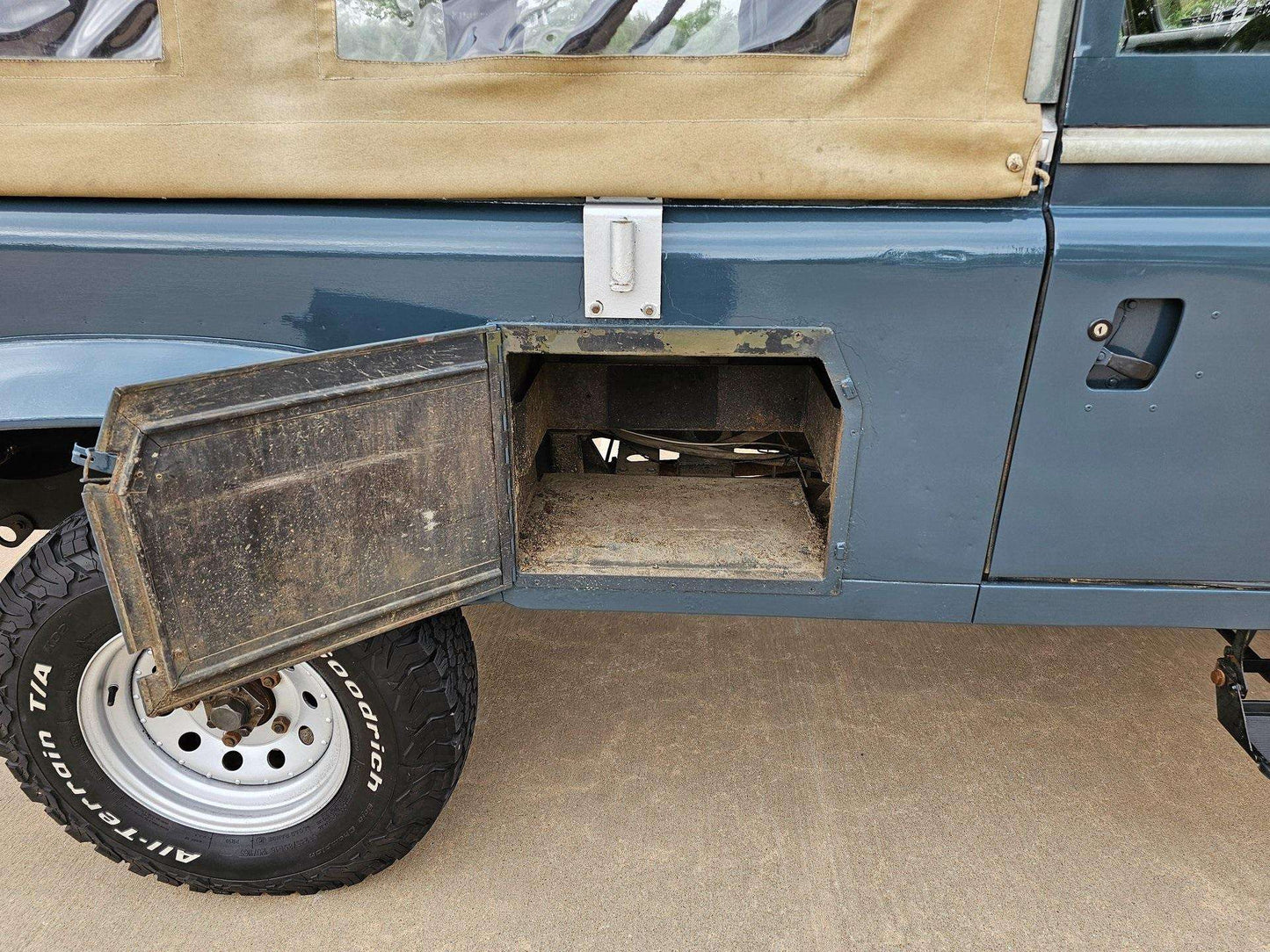 1993 Land Rover Defender 110