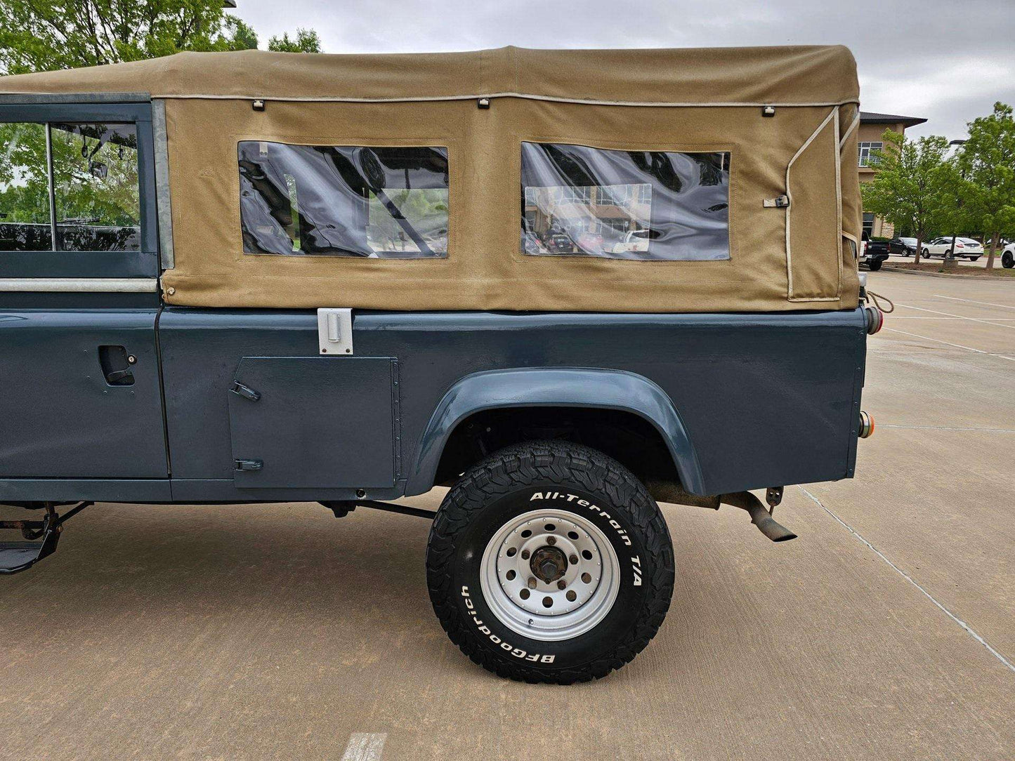 1993 Land Rover Defender 110