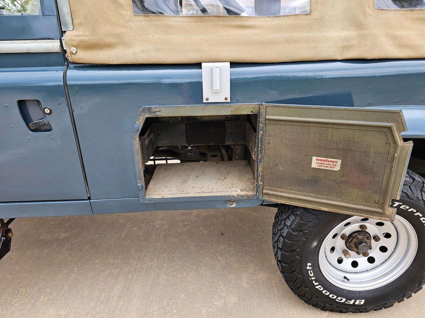 1993 Land Rover Defender 110