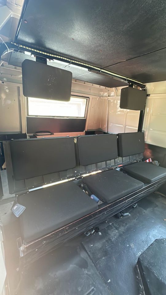 1975 Volvo C303 Overlander