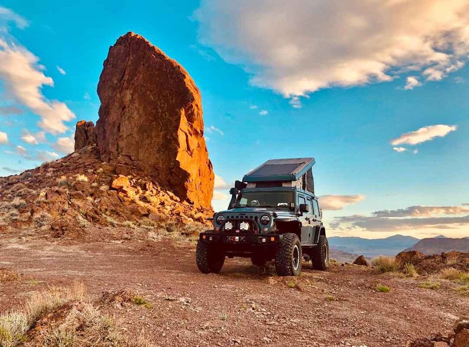 2014 Jeep Wrangler Unlimited Rubicon X with Ursa Minor Top